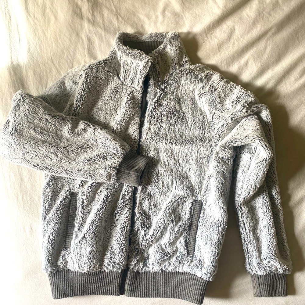 Patagonia super soft faux fur zip up jacket